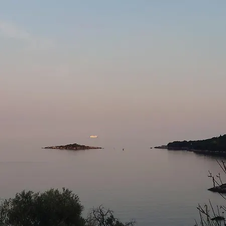 Peragi - Triple With Balcony And Private External Bathroom アパート *